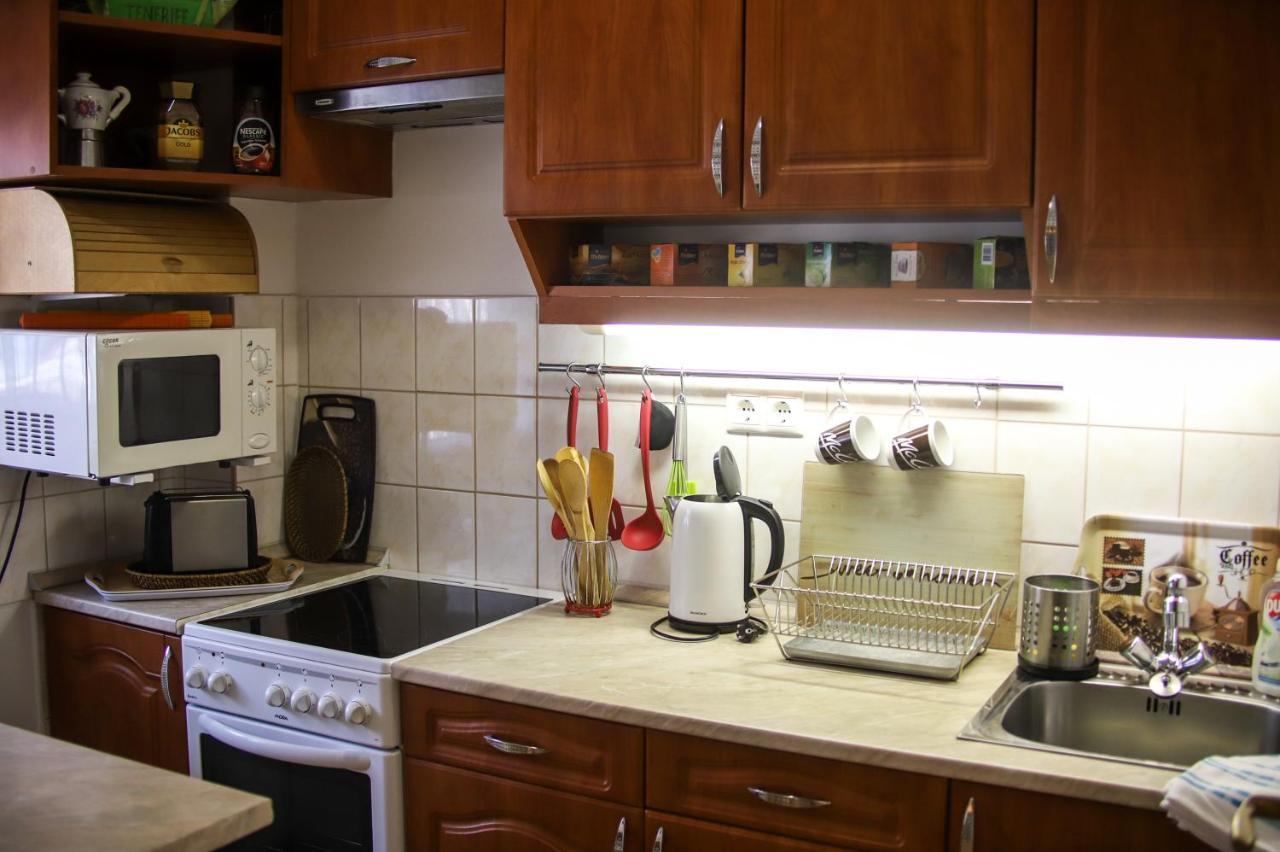 Dia Apartman 米什科尔茨 外观 照片